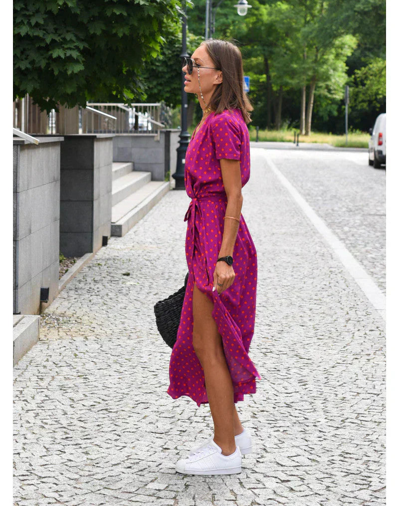 Suzanne | Robe élégante à col en V