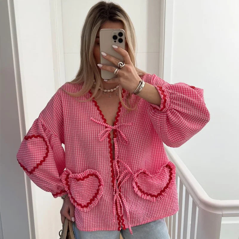 Isabelle – blouse élégante en forme de cœur